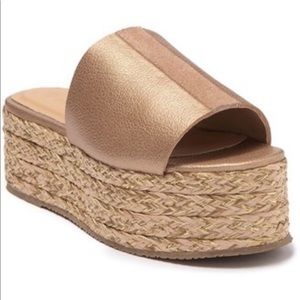 KAANAS Stiges Woven Straw Espadrille Platform